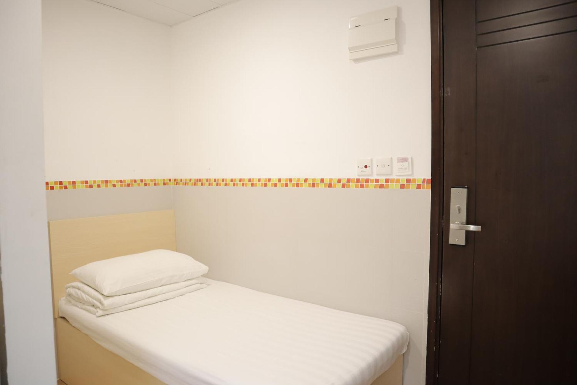 Hoi To Hostel Hong Kong Exterior photo